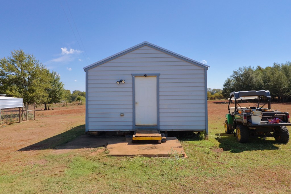 Lexington, Texas, 78947, United States, 4 Bedrooms Bedrooms, ,3 BathroomsBathrooms,Residential,For Sale,2002200