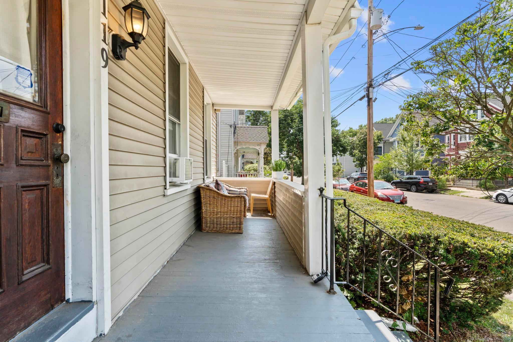New Haven, Connecticut, 06511, United States, 5 Bedrooms Bedrooms, ,3 BathroomsBathrooms,Residential,For Sale,1930544