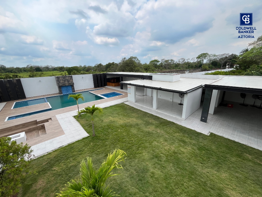 Centro, Tabasco, 86280, Mexico, 5 Bedrooms Bedrooms, ,6 BathroomsBathrooms,Residential,For Sale,1770266