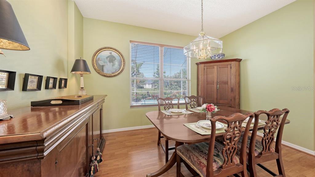 Bradenton, Florida, 34210, United States, 3 Bedrooms Bedrooms, ,2 BathroomsBathrooms,Residential,For Sale,1792897