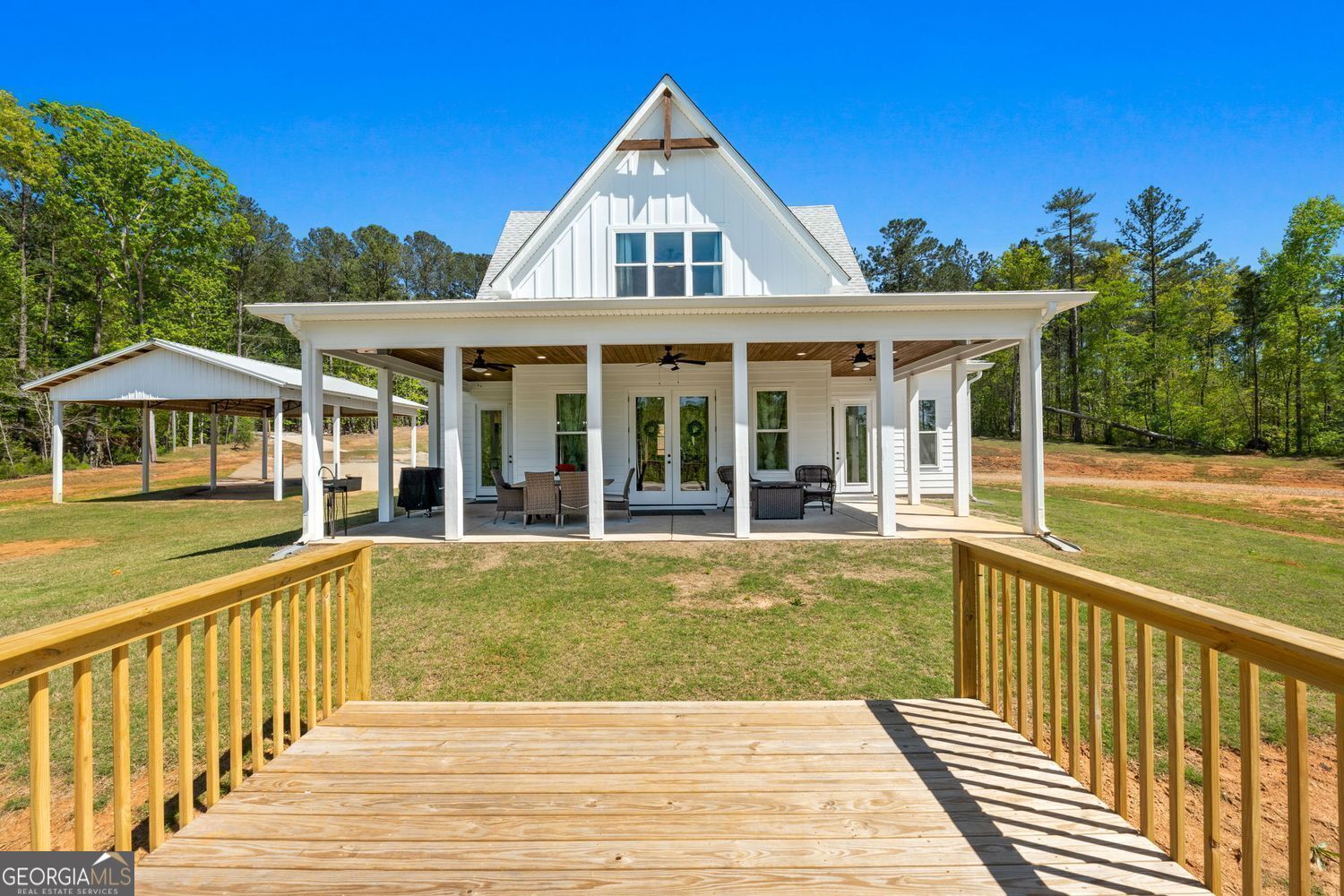 Flovilla, Georgia, 30216, United States, 4 Bedrooms Bedrooms, ,4 BathroomsBathrooms,Residential,For Sale,1859112