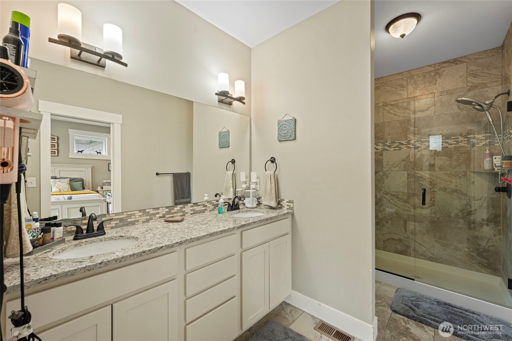 Ferndale, Washington, 98248, United States, 4 Bedrooms Bedrooms, ,2 BathroomsBathrooms,Residential,For Sale,1919590