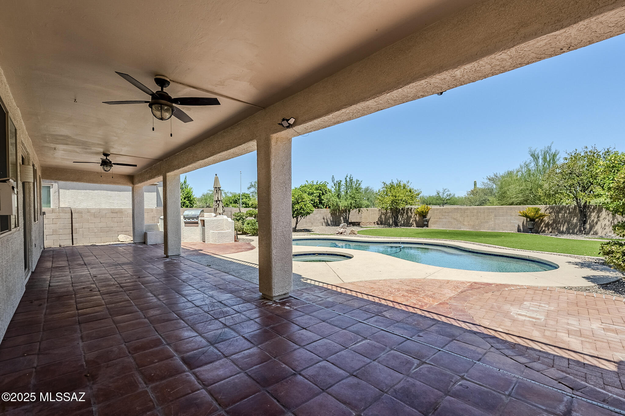 Oro Valley, Arizona, 85755, United States, 5 Bedrooms Bedrooms, ,3 BathroomsBathrooms,Residential,For Sale,1918378