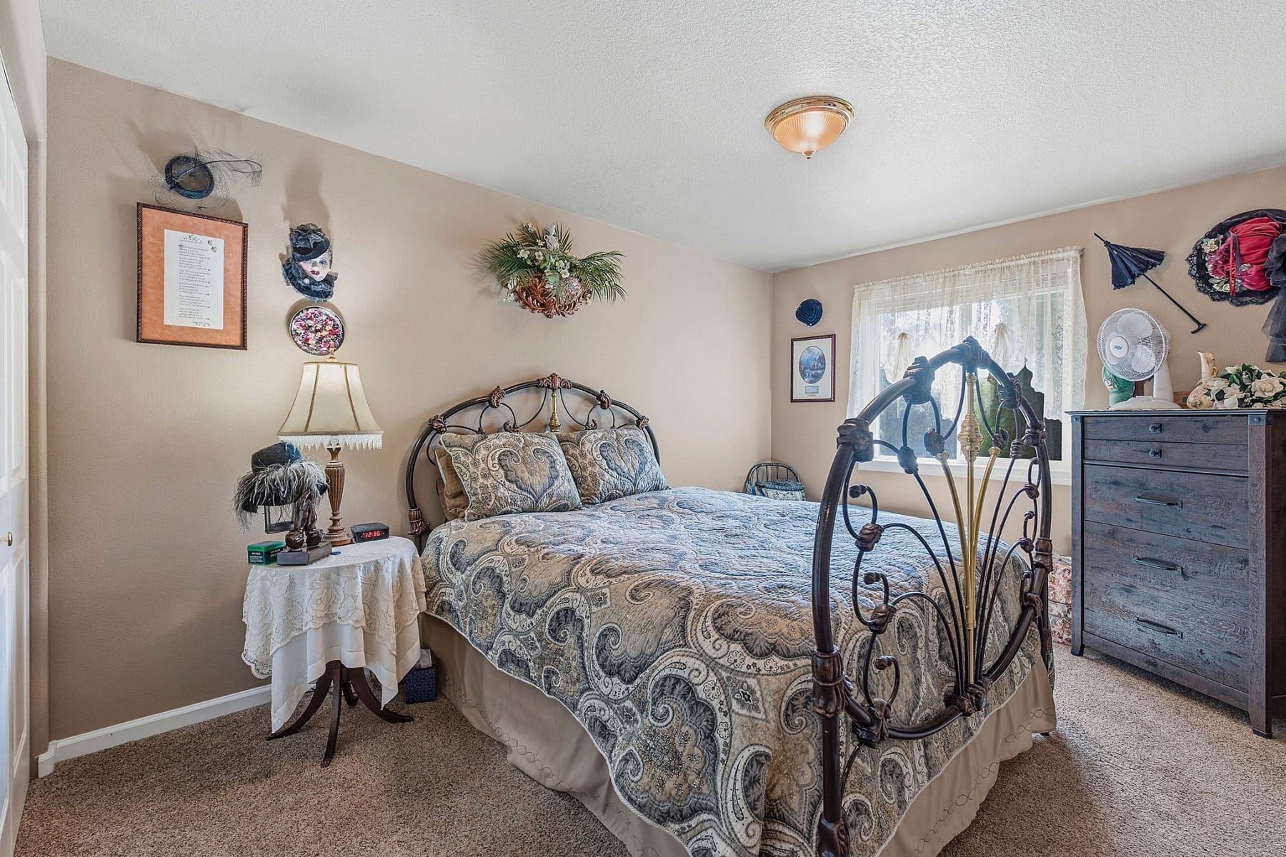  2350 SW Indian Avenue Redmond, OR 97756 - 物件實景