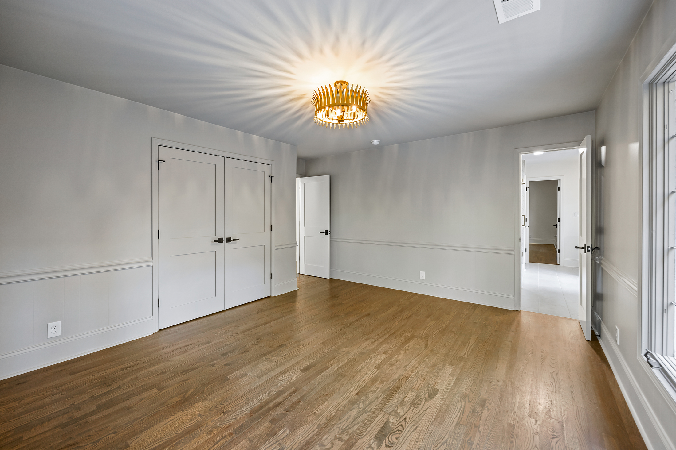  Timeless Architecture, Refined Interiors, and Modern Comfort in Sandy Springs - 物件實景