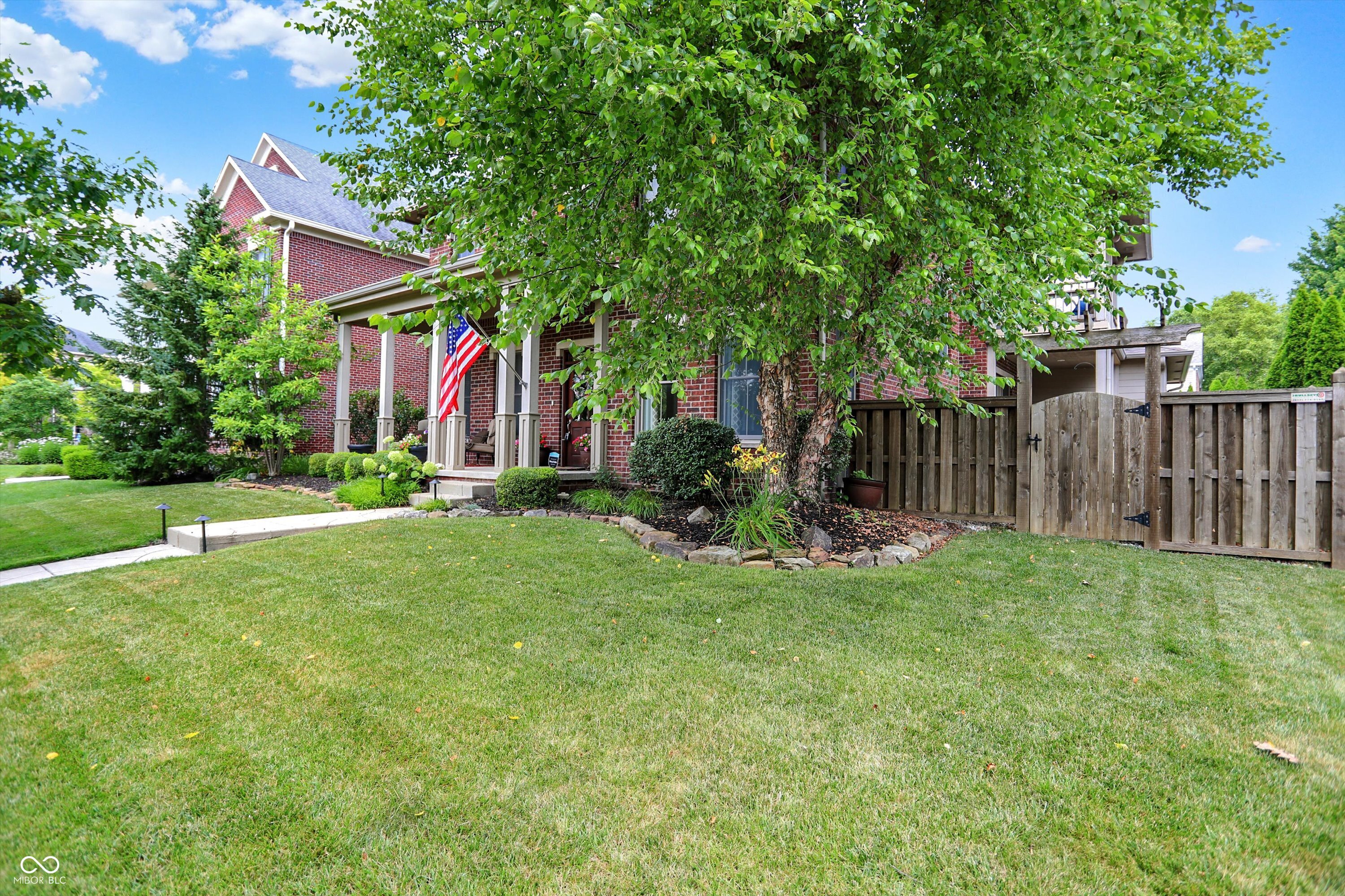 Zionsville, Indiana, 46077, United States, 4 Bedrooms Bedrooms, ,4 BathroomsBathrooms,Residential,For Sale,1930586