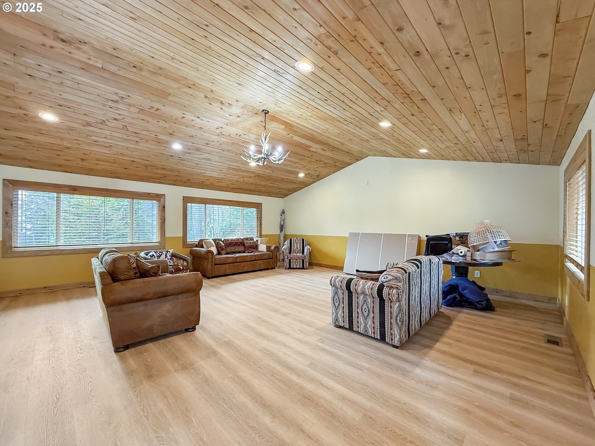 Brookings, Oregon, 97415, United States, 4 Bedrooms Bedrooms, ,2 BathroomsBathrooms,Residential,For Sale,1938199