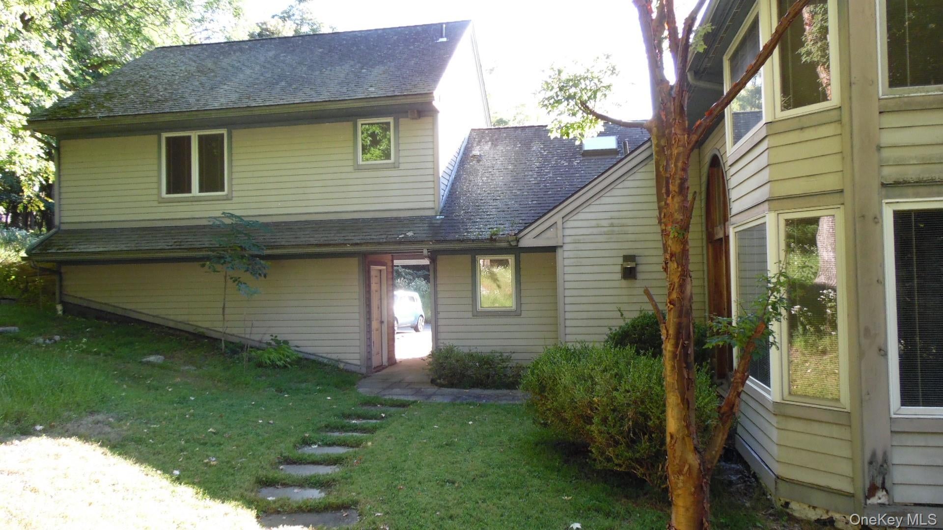 Cornwall On Hudson, New York, 12520, United States, 5 Bedrooms Bedrooms, ,4 BathroomsBathrooms,Residential,For Sale,1979674