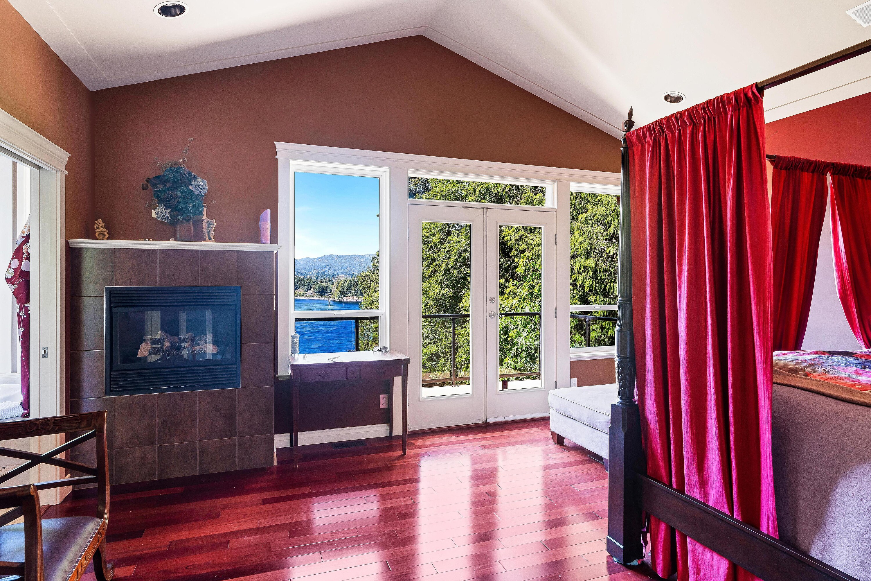  West Coast Oceanfront Estate - 物件實景