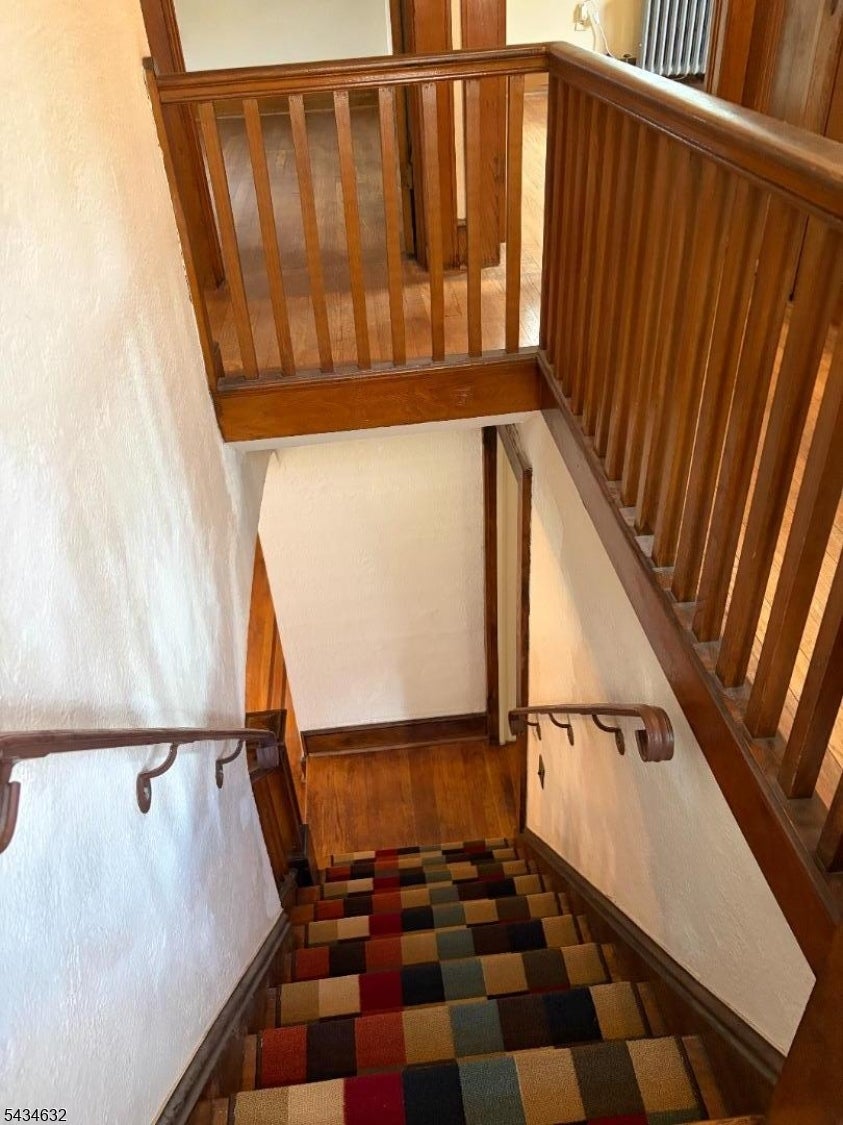 Bloomfield Twp., New Jersey, 07003, United States, 3 Bedrooms Bedrooms, ,1 BathroomBathrooms,Residential,For Sale,2048064
