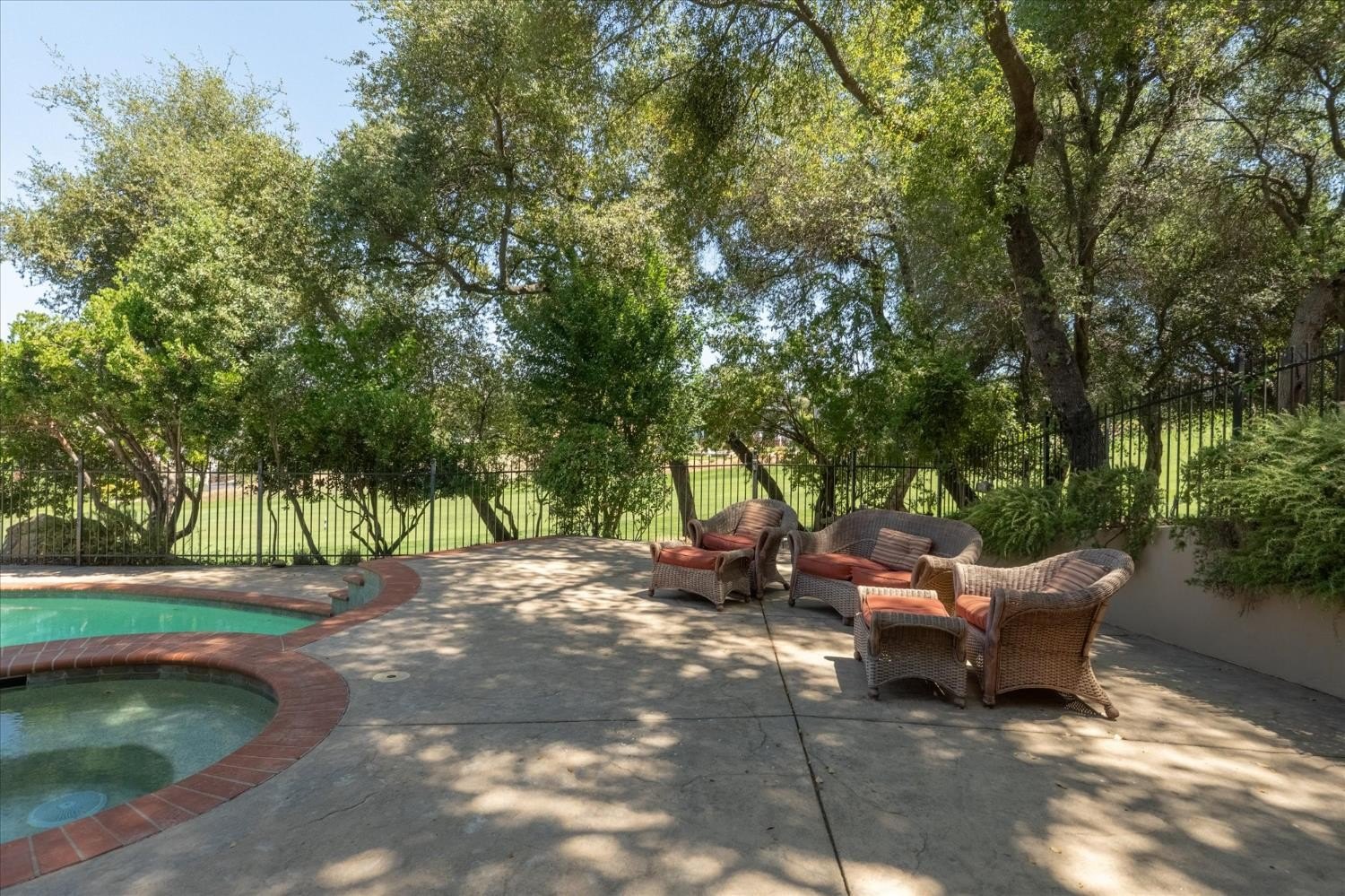 Angels Camp, California, 95222, United States, 5 Bedrooms Bedrooms, ,5 BathroomsBathrooms,Residential,For Sale,1979425