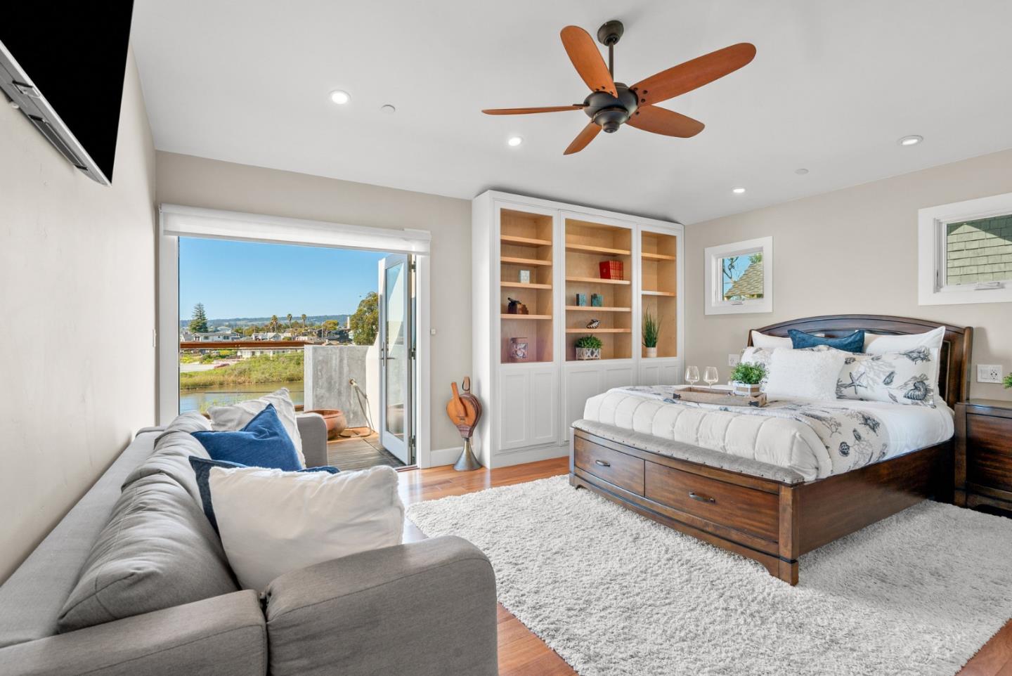 Santa Cruz, California, 95062, United States, 3 Bedrooms Bedrooms, ,3 BathroomsBathrooms,Residential,For Sale,1738627