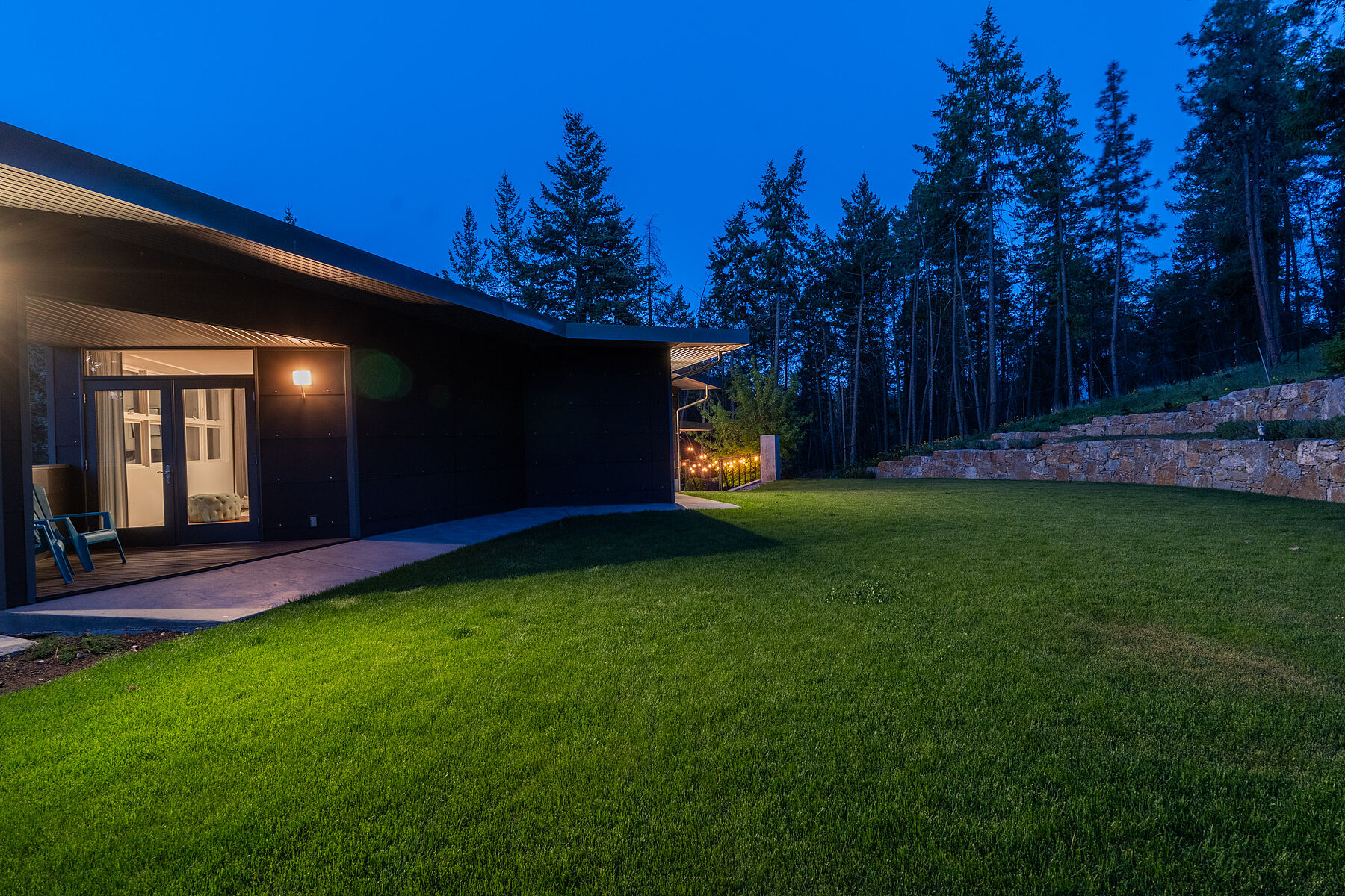  Architectural Glenmore Home - 物件實景