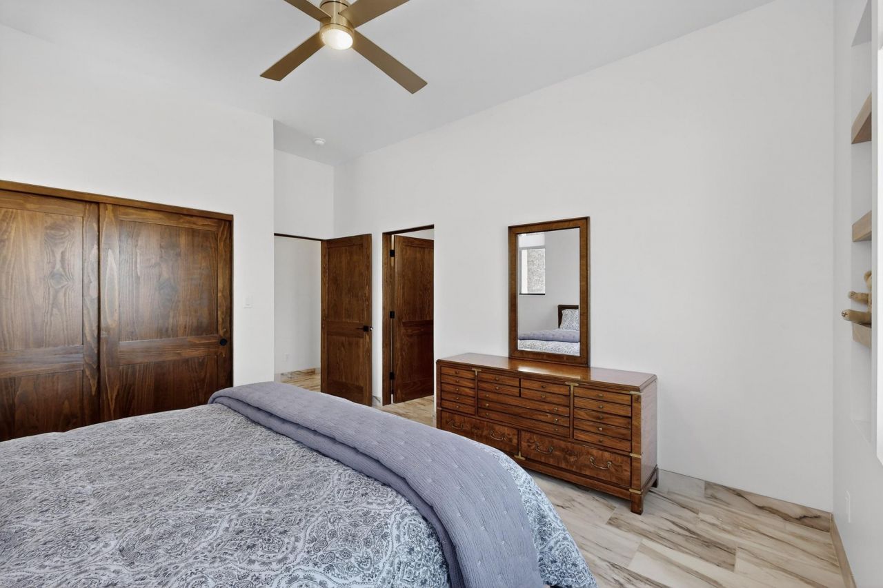 Placitas, New Mexico, 87043, United States, 3 Bedrooms Bedrooms, ,4 BathroomsBathrooms,Residential,For Sale,1903548