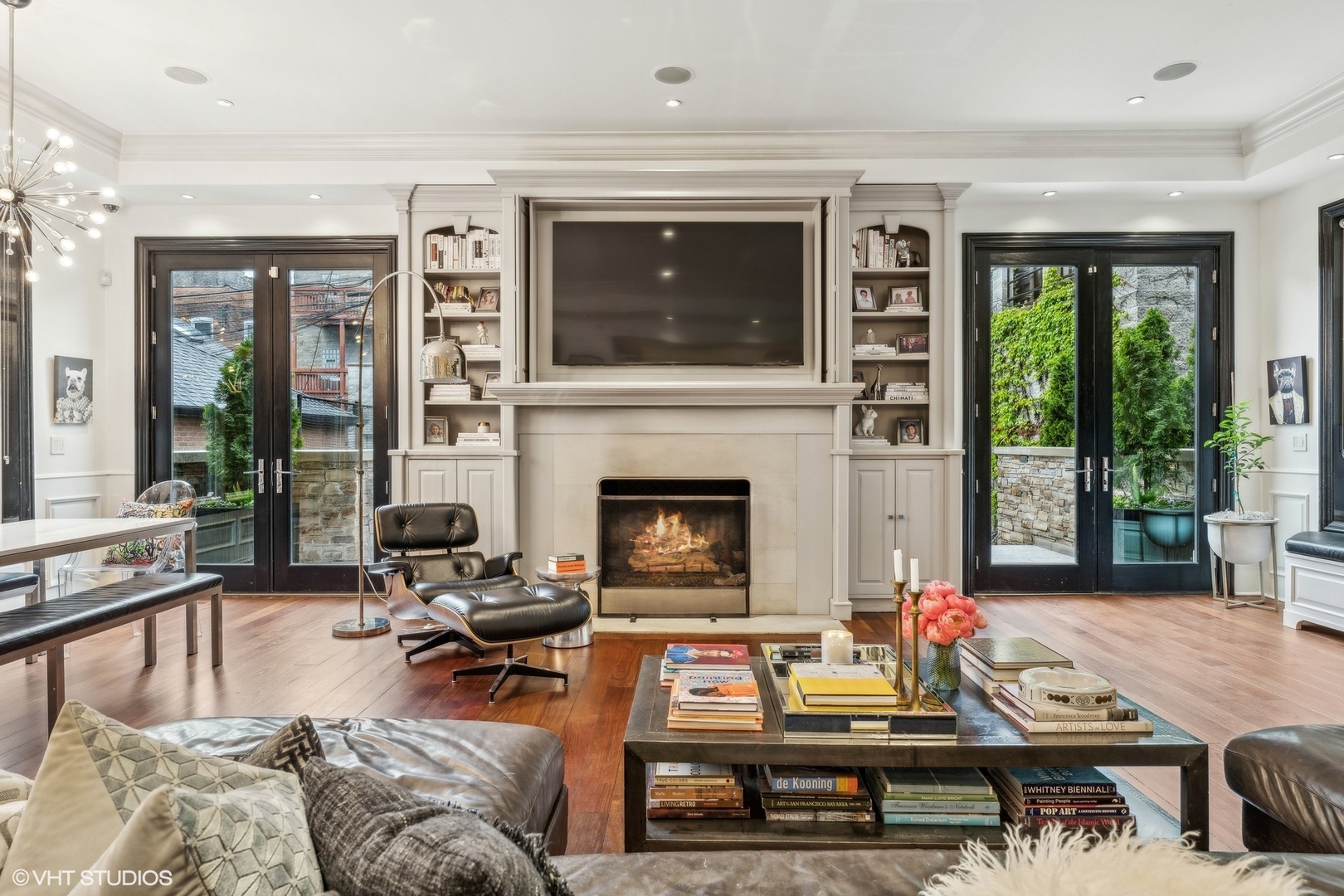 3830 N Wayne Avenue, Chicago, Illinois, 60613, United States, 6 Bedrooms Bedrooms, ,6 BathroomsBathrooms,Residential,For Sale,3830 N Wayne Avenue,1628817