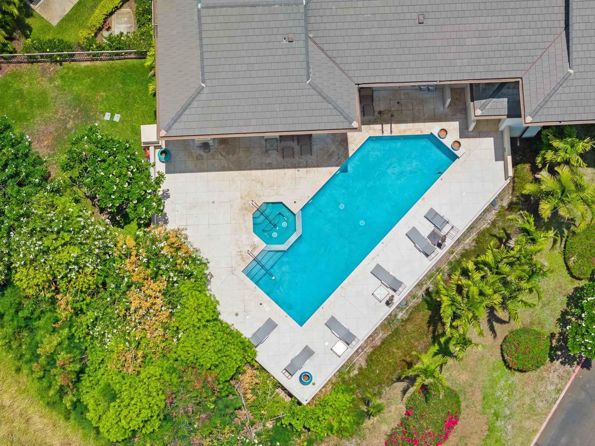 Kihei, Hawaii, 96753, United States, 2 Bedrooms Bedrooms, ,2 BathroomsBathrooms,Residential,For Sale,1828324