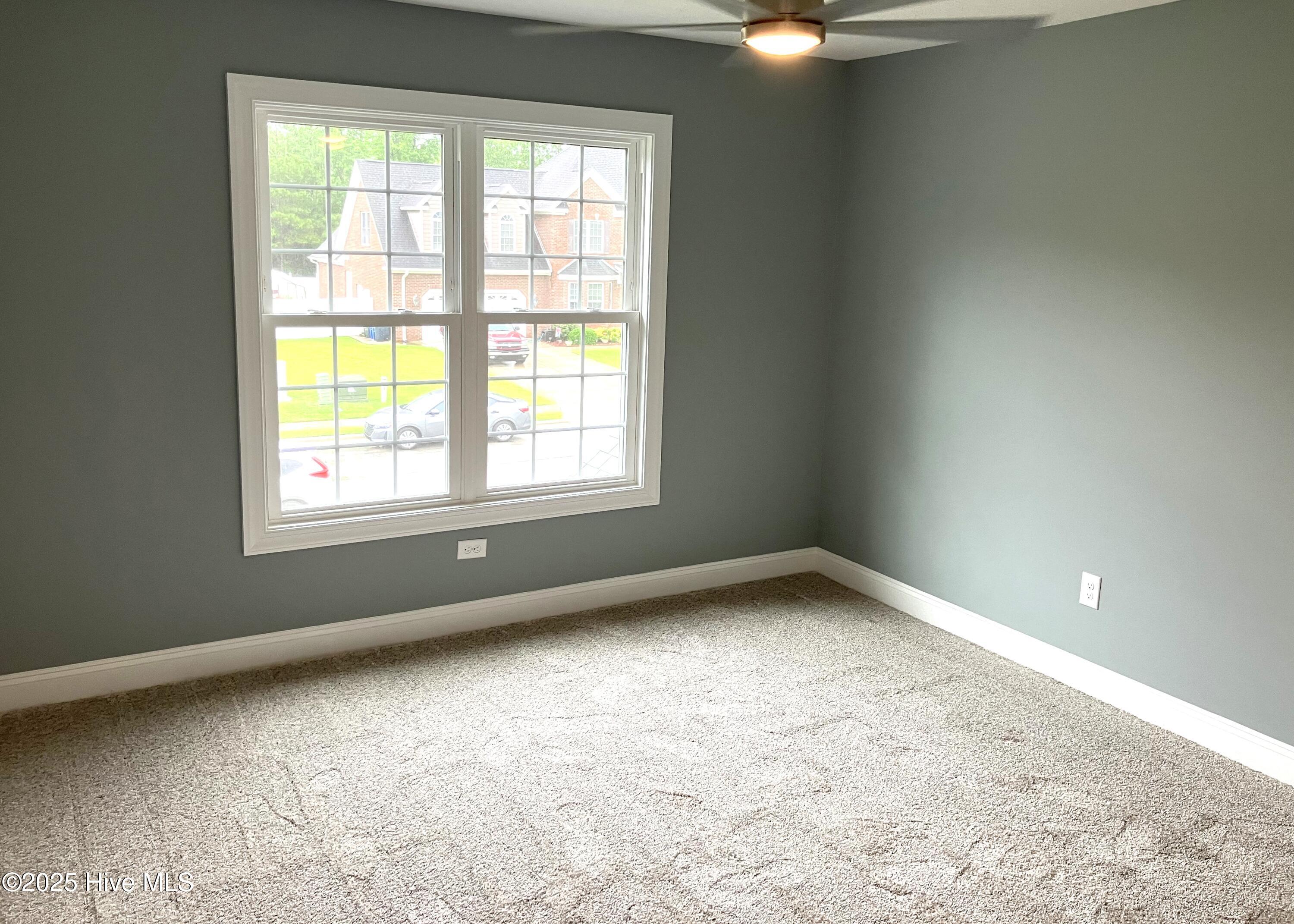 Jacksonville, North Carolina, 28546, United States, 5 Bedrooms Bedrooms, ,3 BathroomsBathrooms,Residential,For Sale,1983326