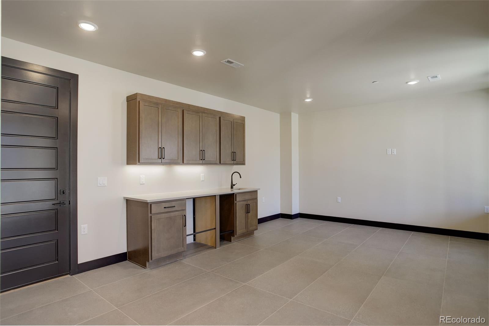 Broomfield, Colorado, 80023, United States, 3 Bedrooms Bedrooms, ,4 BathroomsBathrooms,Residential,For Sale,1901985