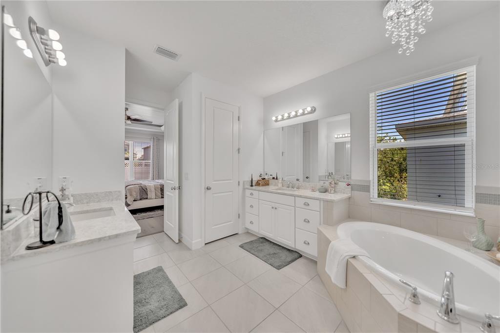 Wesley Chapel, Florida, 33545, United States, 4 Bedrooms Bedrooms, ,4 BathroomsBathrooms,Residential,For Sale,1892206