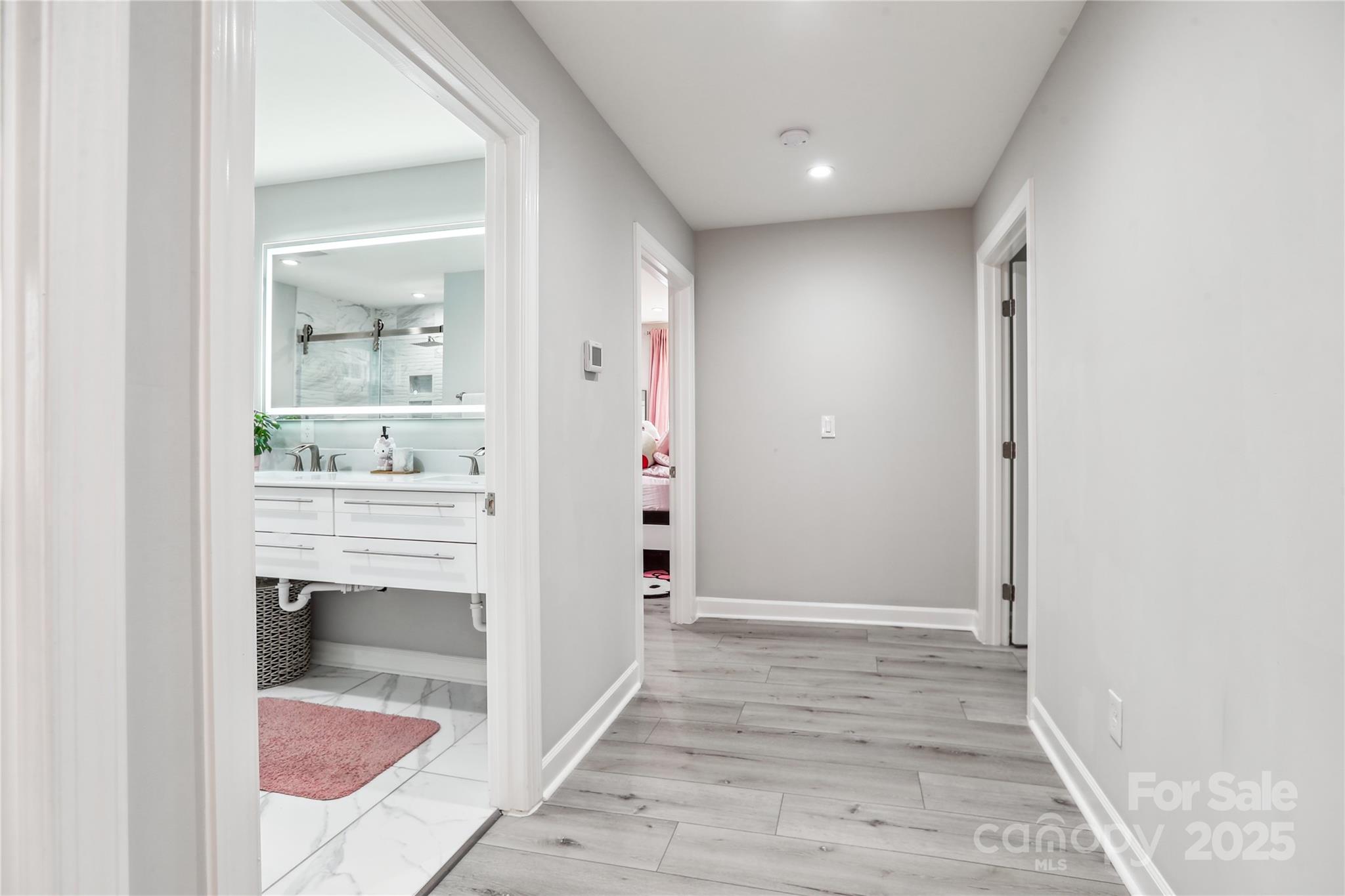 Charlotte, North Carolina, 28227, United States, 5 Bedrooms Bedrooms, ,4 BathroomsBathrooms,Residential,For Sale,1941772