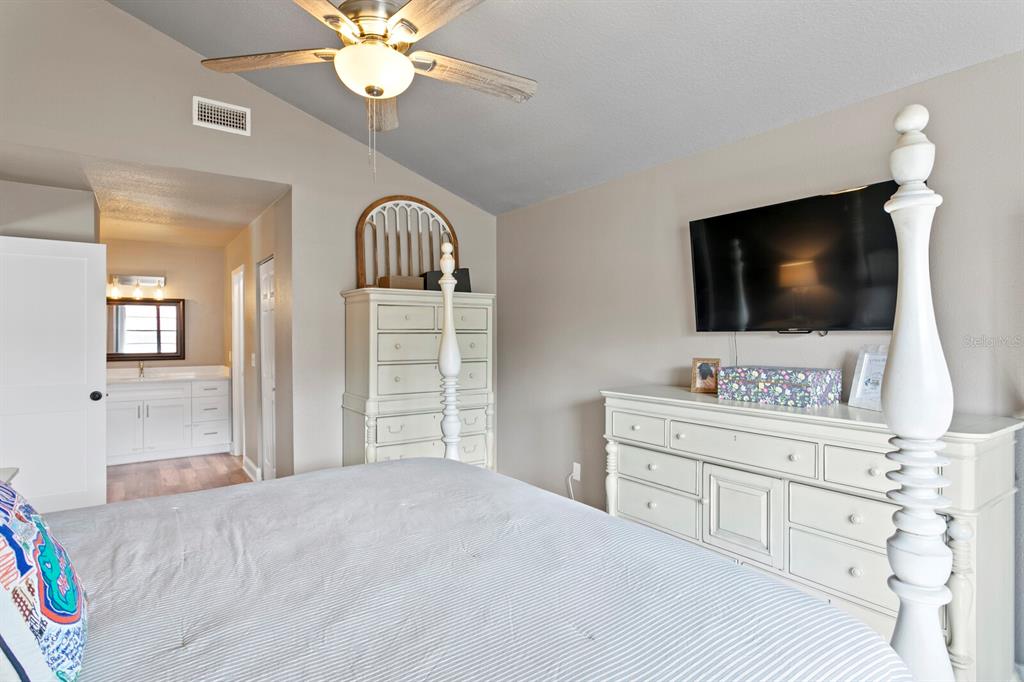 Temple Terrace, Florida, 33617, United States, 4 Bedrooms Bedrooms, ,3 BathroomsBathrooms,Residential,For Sale,1805472