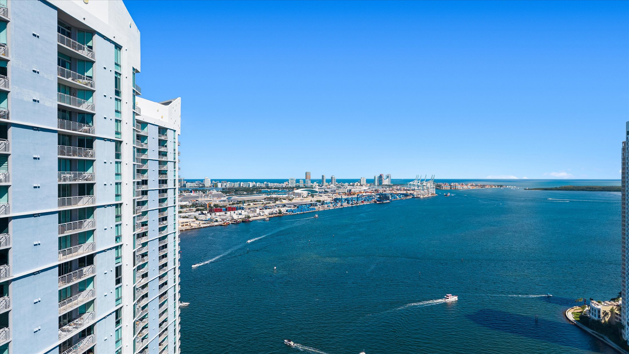  325 S Biscayne Blvd, Miami, FL, 33131 - 物件實景