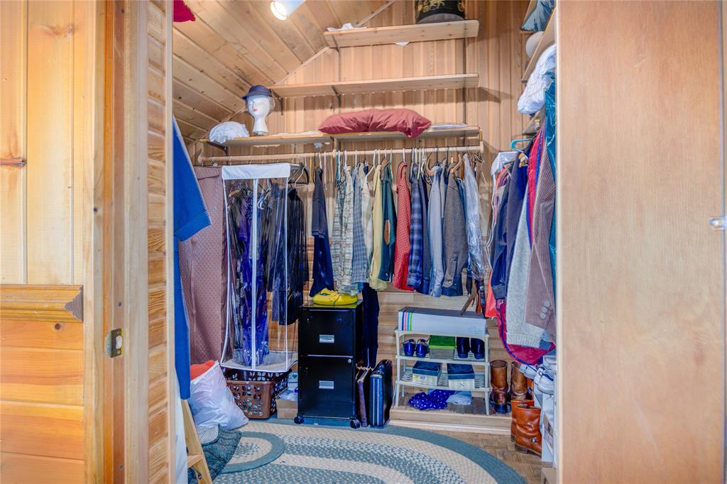 Troy, Montana, 59935, United States, 5 Bedrooms Bedrooms, ,3 BathroomsBathrooms,Residential,For Sale,1982632