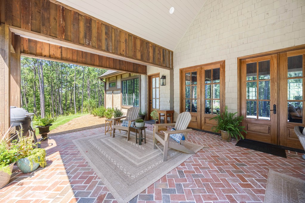 Columbus, Georgia, 31904, United States, 5 Bedrooms Bedrooms, ,5 BathroomsBathrooms,Residential,For Sale,1906061