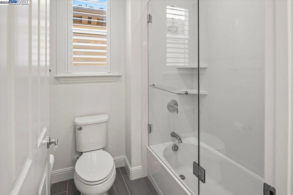 San Ramon, California, 94582, United States, 4 Bedrooms Bedrooms, ,4 BathroomsBathrooms,Residential,For Sale,1905667