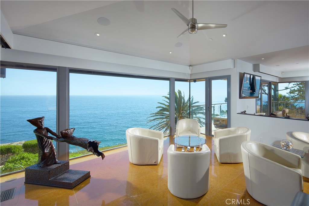 111 S La Senda Drive, Laguna Beach, California, 92651, United States, 4 Bedrooms Bedrooms, ,7 BathroomsBathrooms,Residential,For Sale,111 S La Senda Drive,1625085