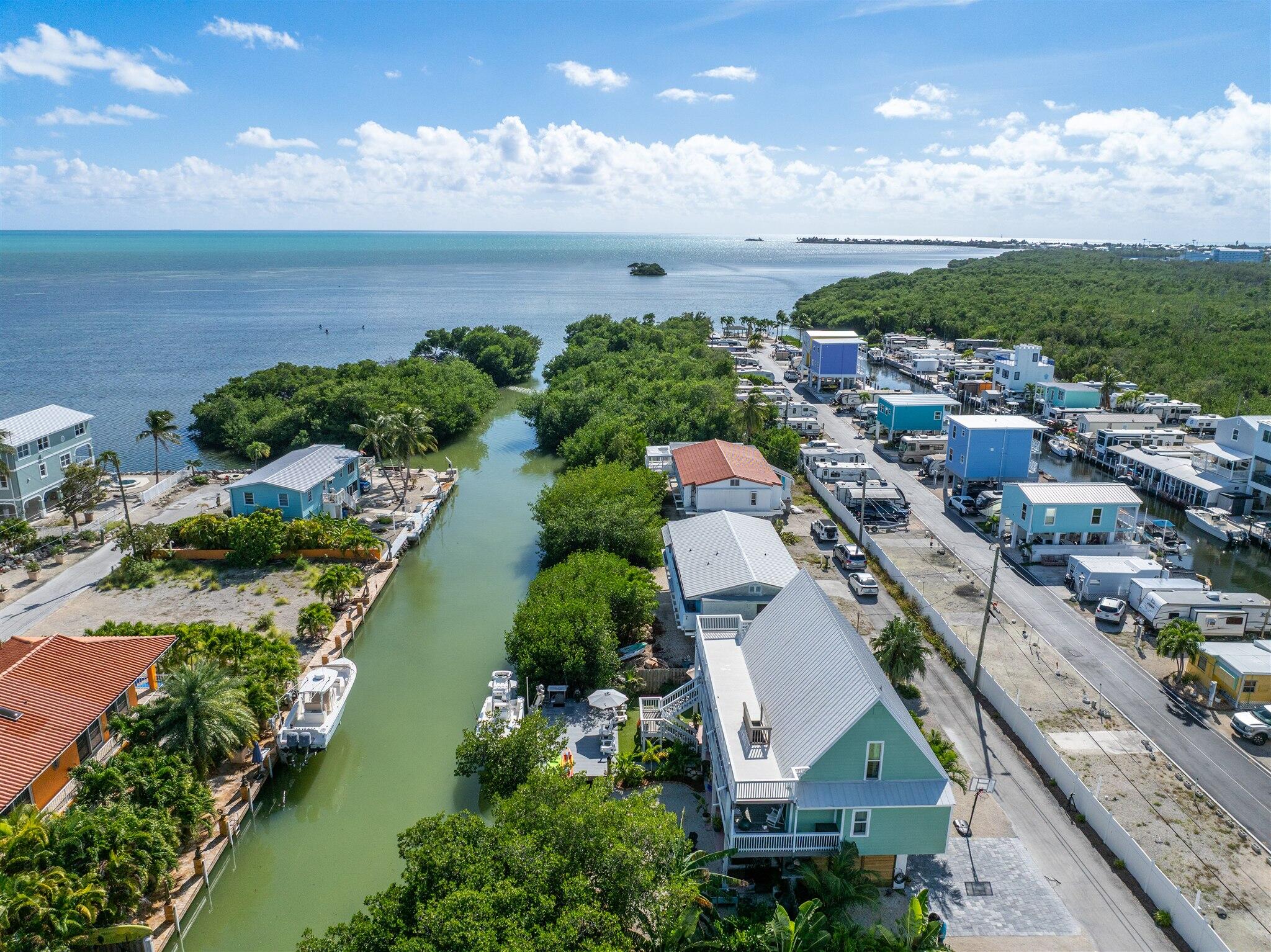 MARATHON, Florida, 33050, United States, 2 Bedrooms Bedrooms, ,2 BathroomsBathrooms,Residential,For Sale,2000916