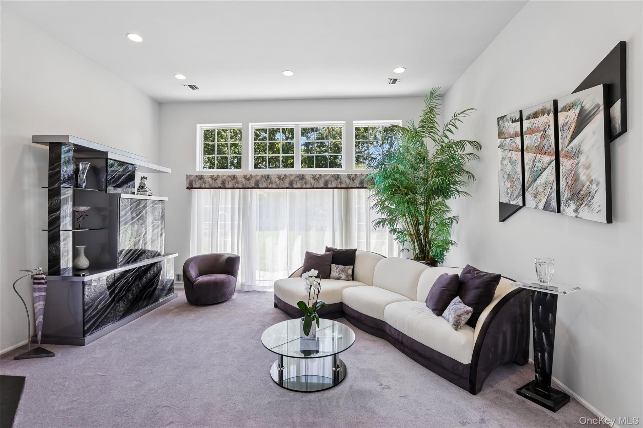  75 Arbor Field Way, Lake Grove, NY, 11755 - 物件實景