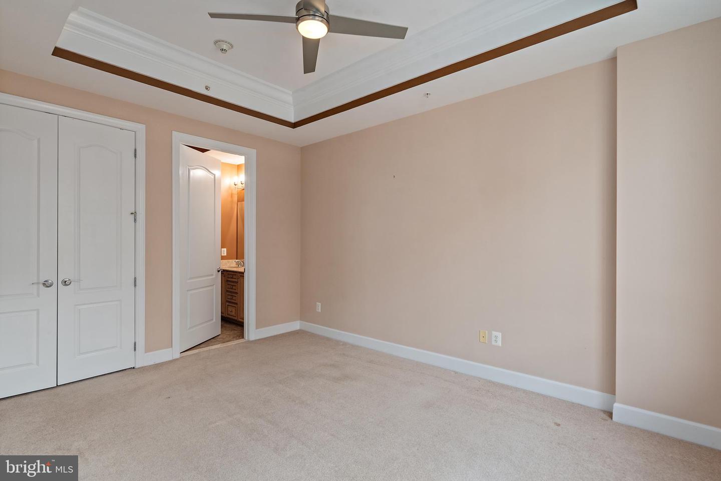 Annapolis, Maryland, 21401, United States, 2 Bedrooms Bedrooms, ,2 BathroomsBathrooms,Residential,For Sale,1848814