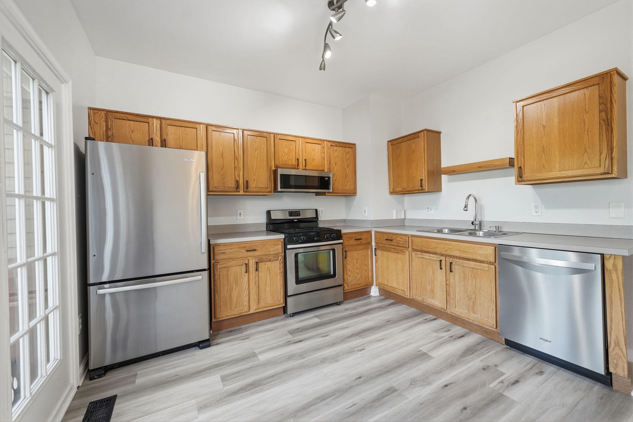  21764 Kings Crossing Terrace, Ashburn, VA, 20147 - 物件實景