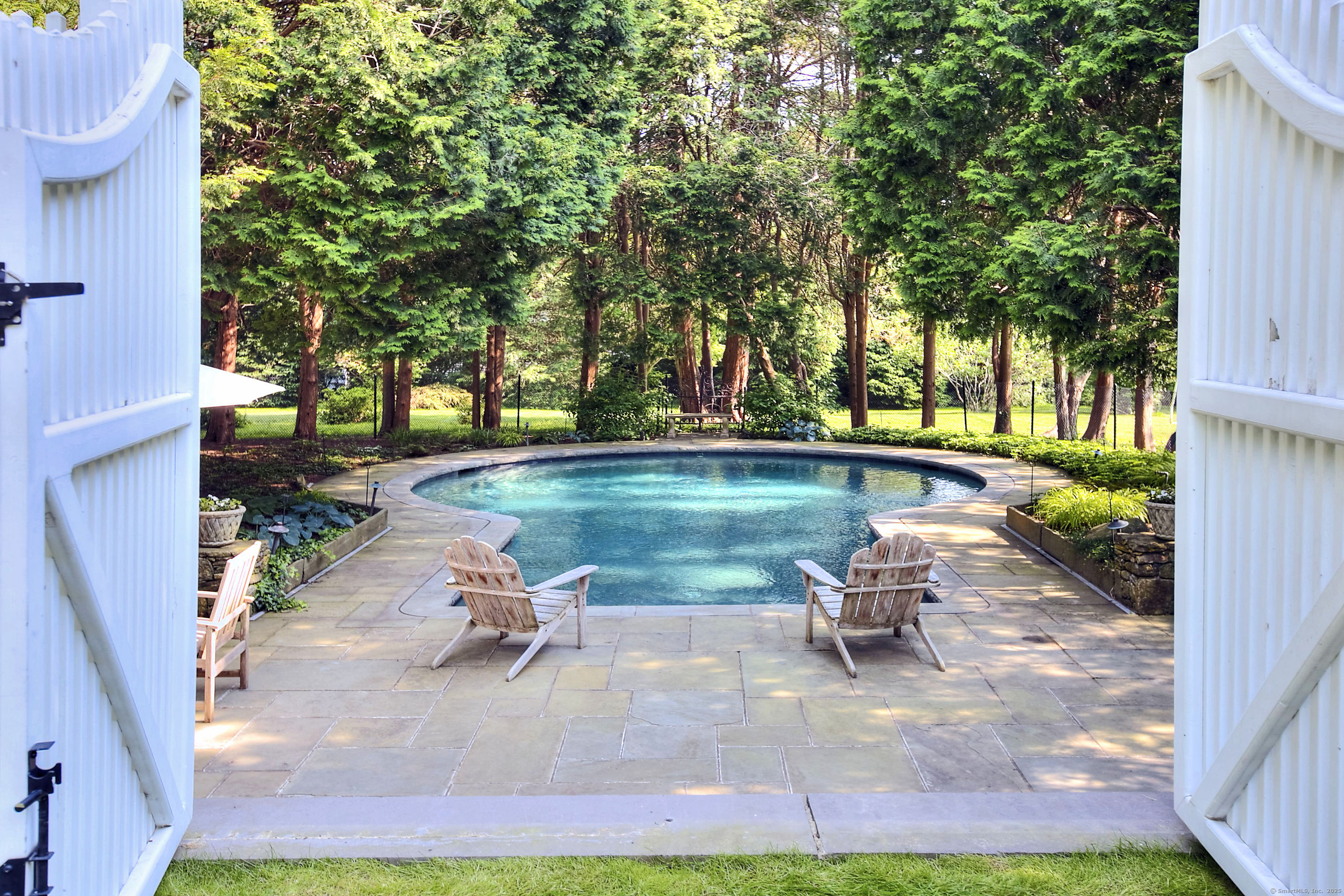 Fairfield, Connecticut, 06824, United States, 5 Bedrooms Bedrooms, ,5 BathroomsBathrooms,Residential,For Sale,1942139