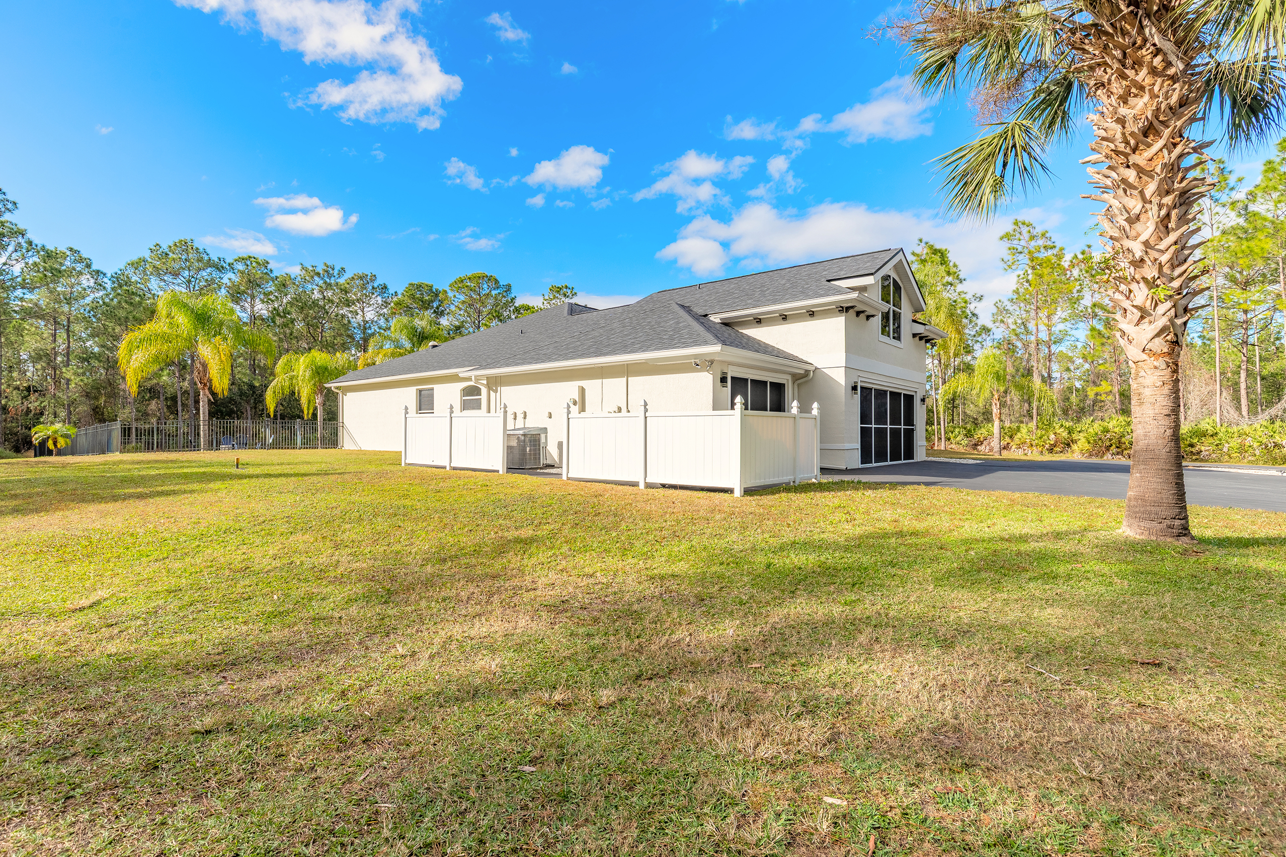 Daytona Beach, Florida, 32124, United States, 5 Bedrooms Bedrooms, ,4 BathroomsBathrooms,Residential,For Sale,2006264