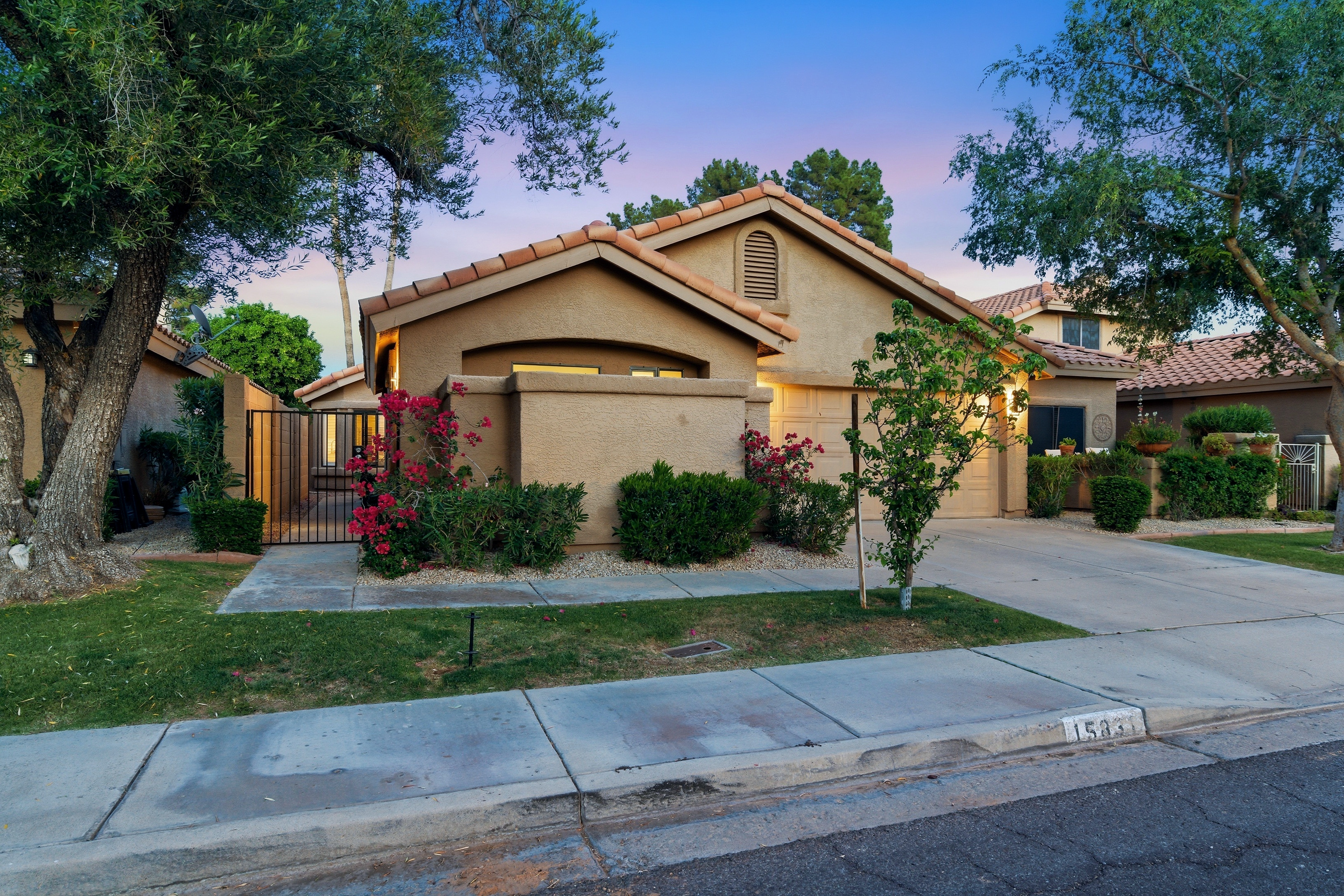  15831 N 50th Street  Scottsdale, AZ - 物件實景