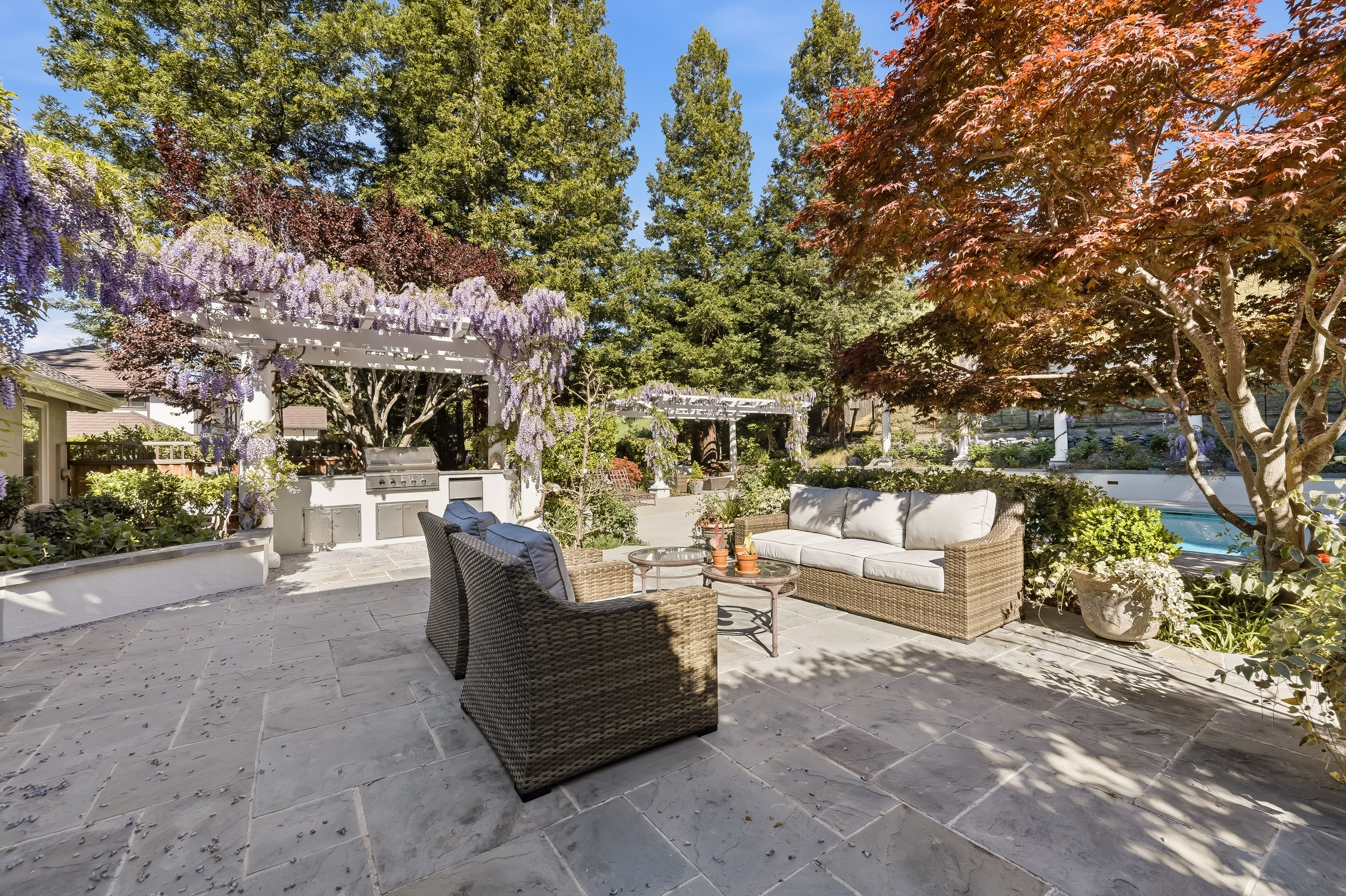  Elegant Vineyard Estate with Resort-Like Grounds - 物件實景
