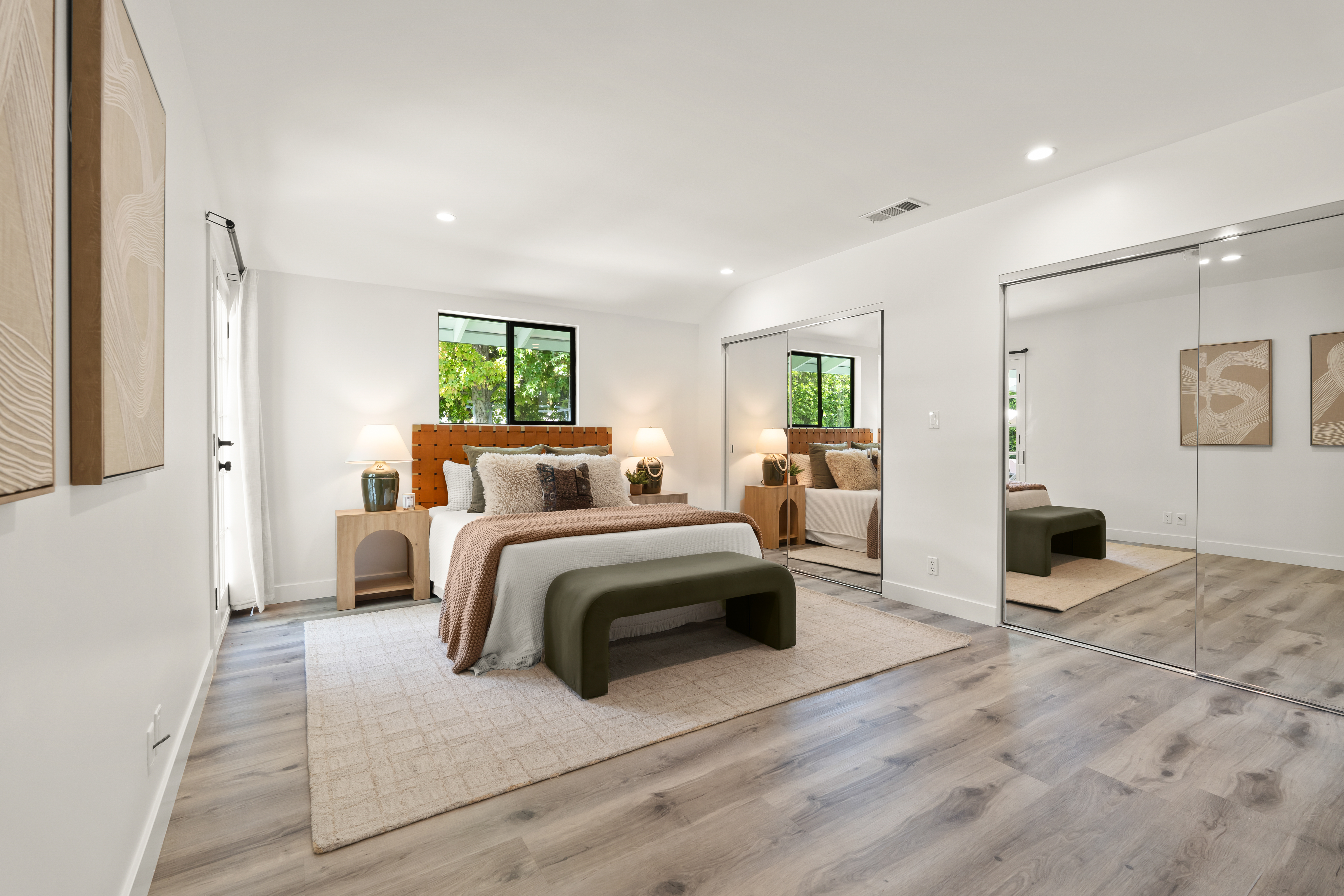  5647 Ramara Avenue, Woodland Hills, CA 91367 - 物件實景