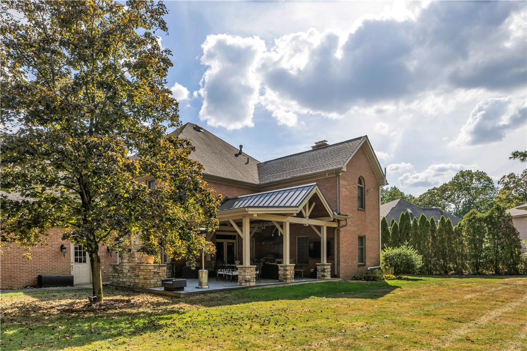 Hampton, Pennsylvania, 15044, United States, 4 Bedrooms Bedrooms, ,6 BathroomsBathrooms,Residential,For Sale,1947069