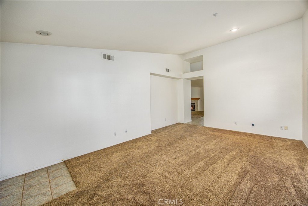 Highland, California, 92346, United States, 3 Bedrooms Bedrooms, ,2 BathroomsBathrooms,Residential,For Sale,1944789