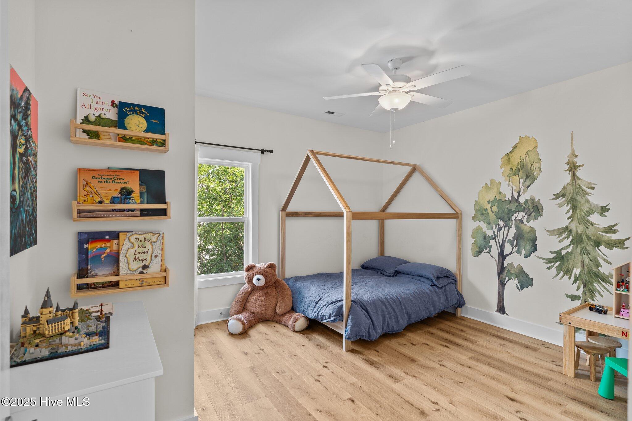 Carolina Beach, North Carolina, 28428, United States, 3 Bedrooms Bedrooms, ,2 BathroomsBathrooms,Residential,For Sale,1931980