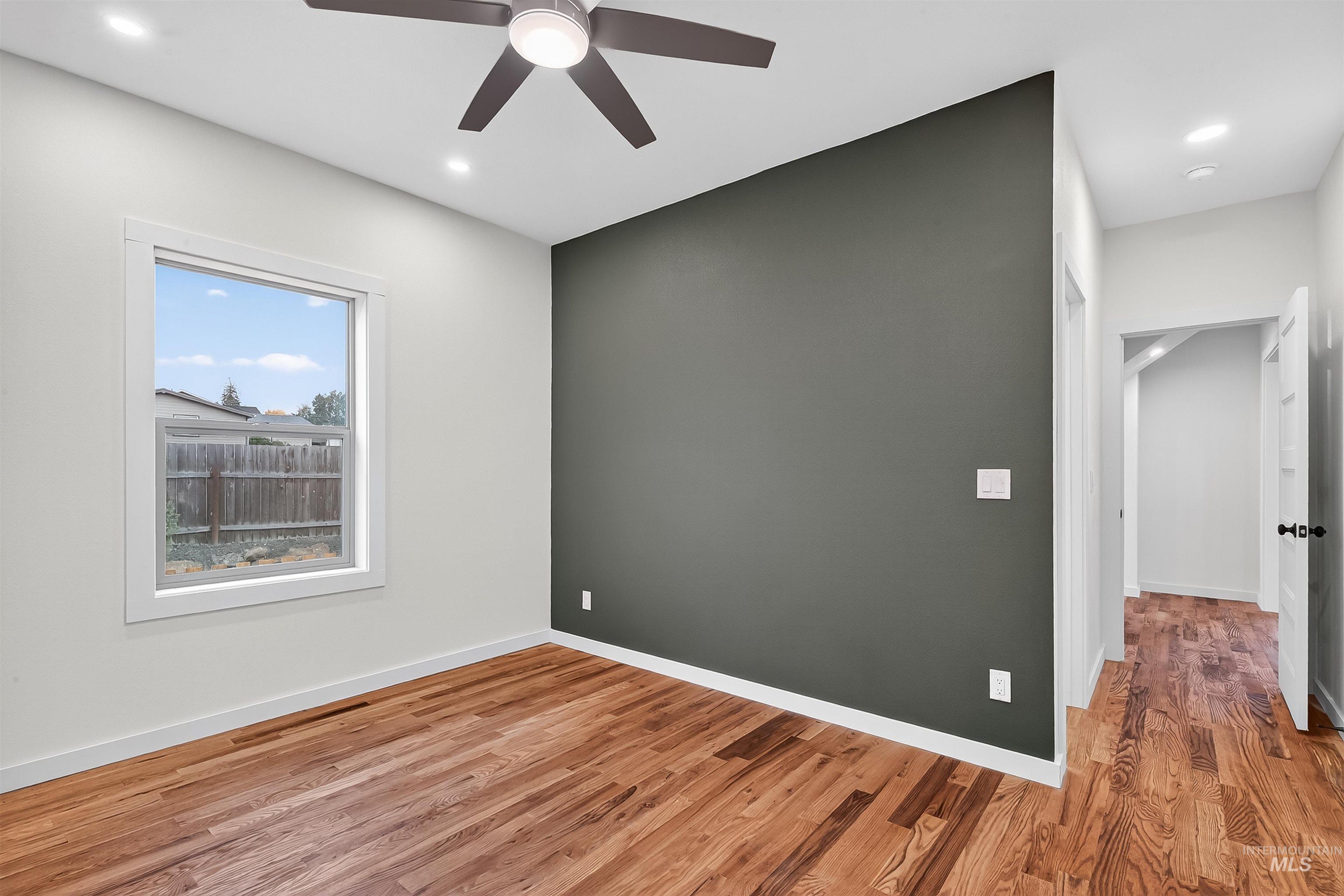 Lewiston, Idaho, 83501, United States, 5 Bedrooms Bedrooms, ,Residential,For Sale,1987812