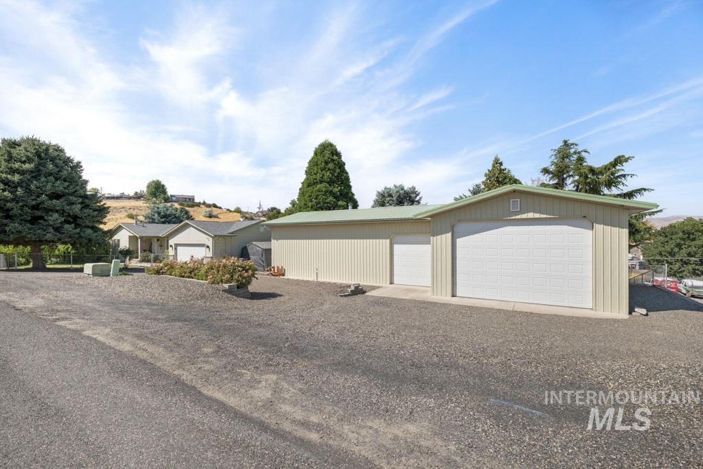 Clarkston, Washington, 99403, United States, 3 Bedrooms Bedrooms, ,Residential,For Sale,1901877