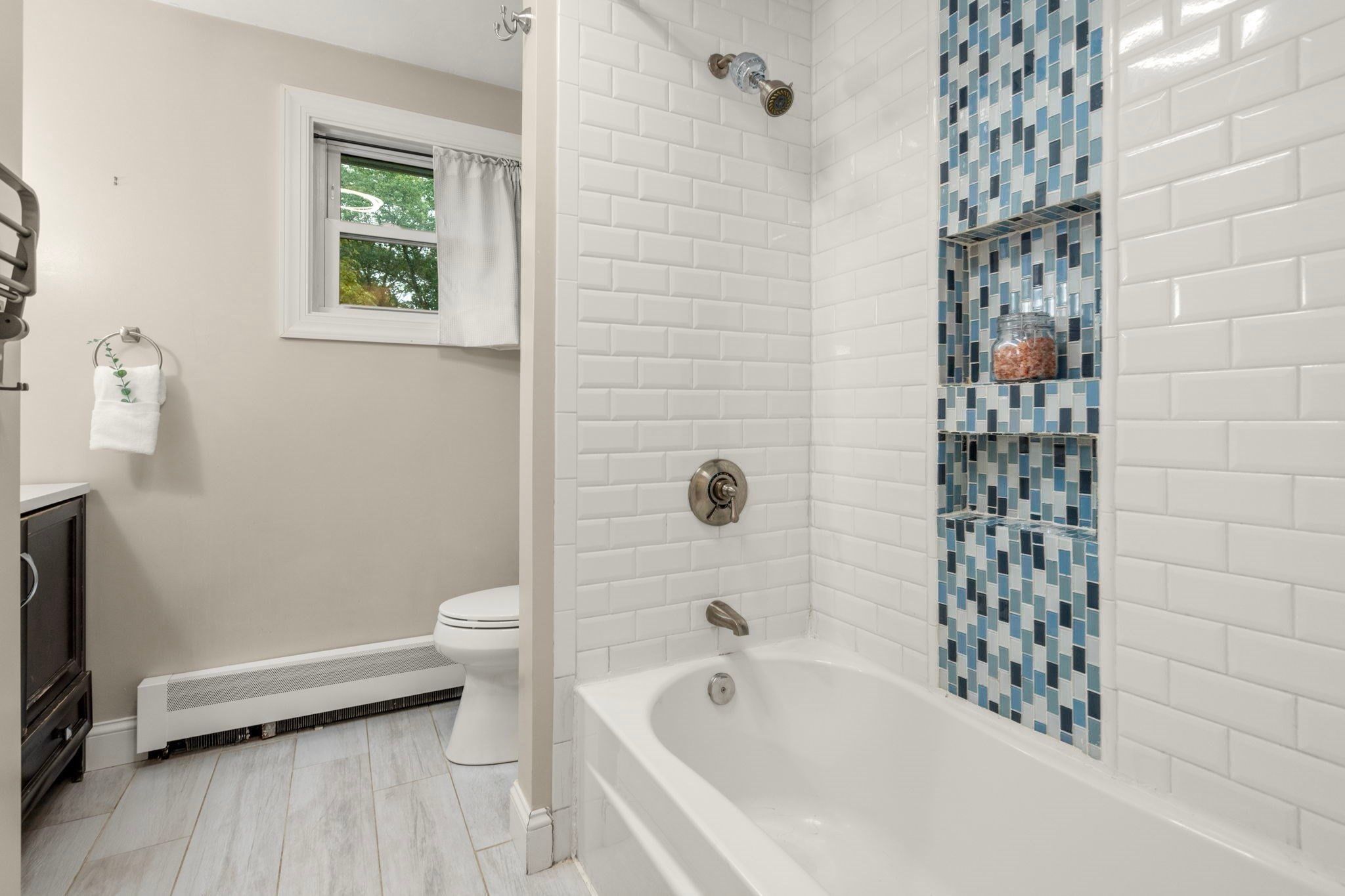  35-35B Beachview Avenue, Malden, MA, 02148 - 物件實景