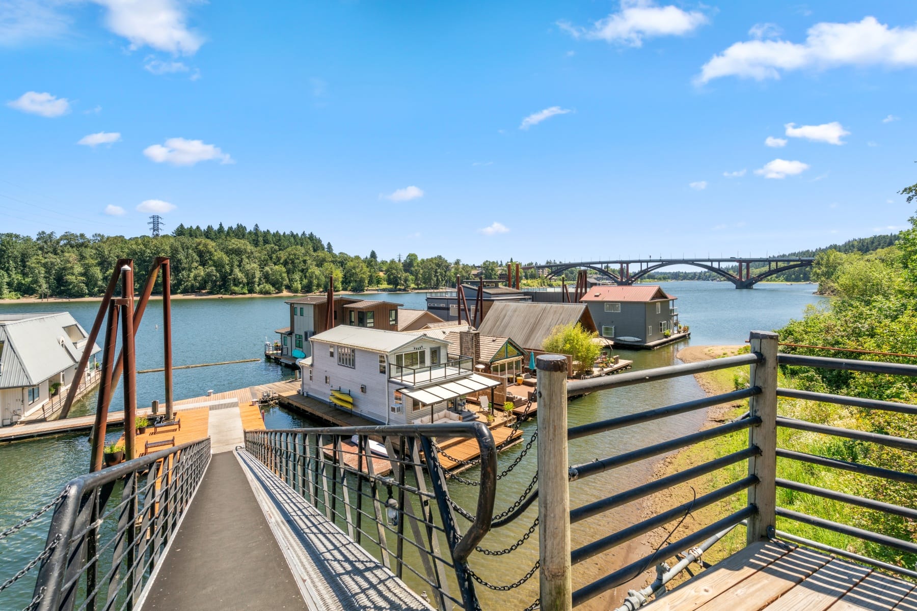  7720 S Macadam AVE Portland, OR 97219 - 物件實景