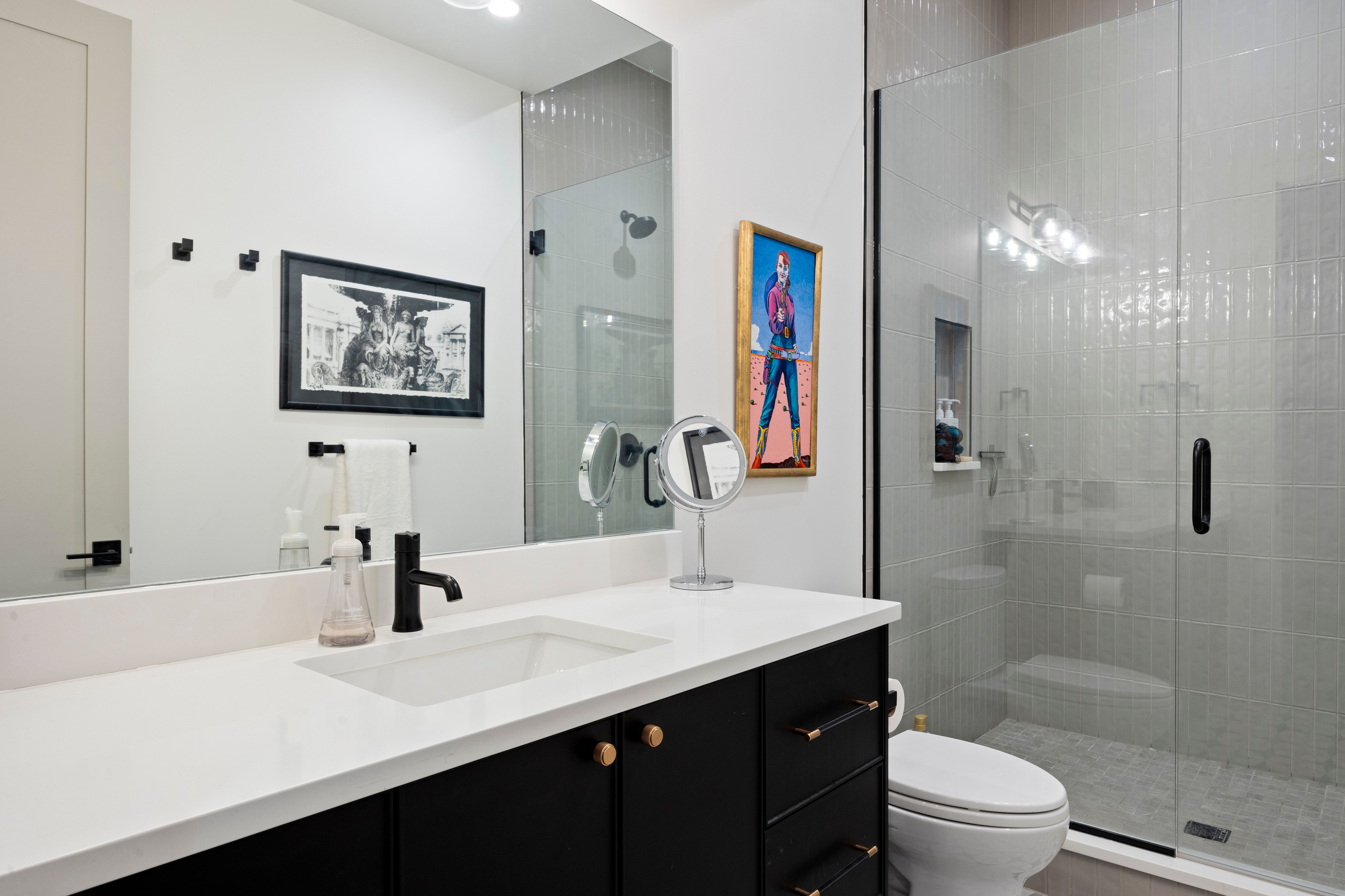  Stunning, Contemporary 5-Bedroom Cory Merrill Home - 物件實景