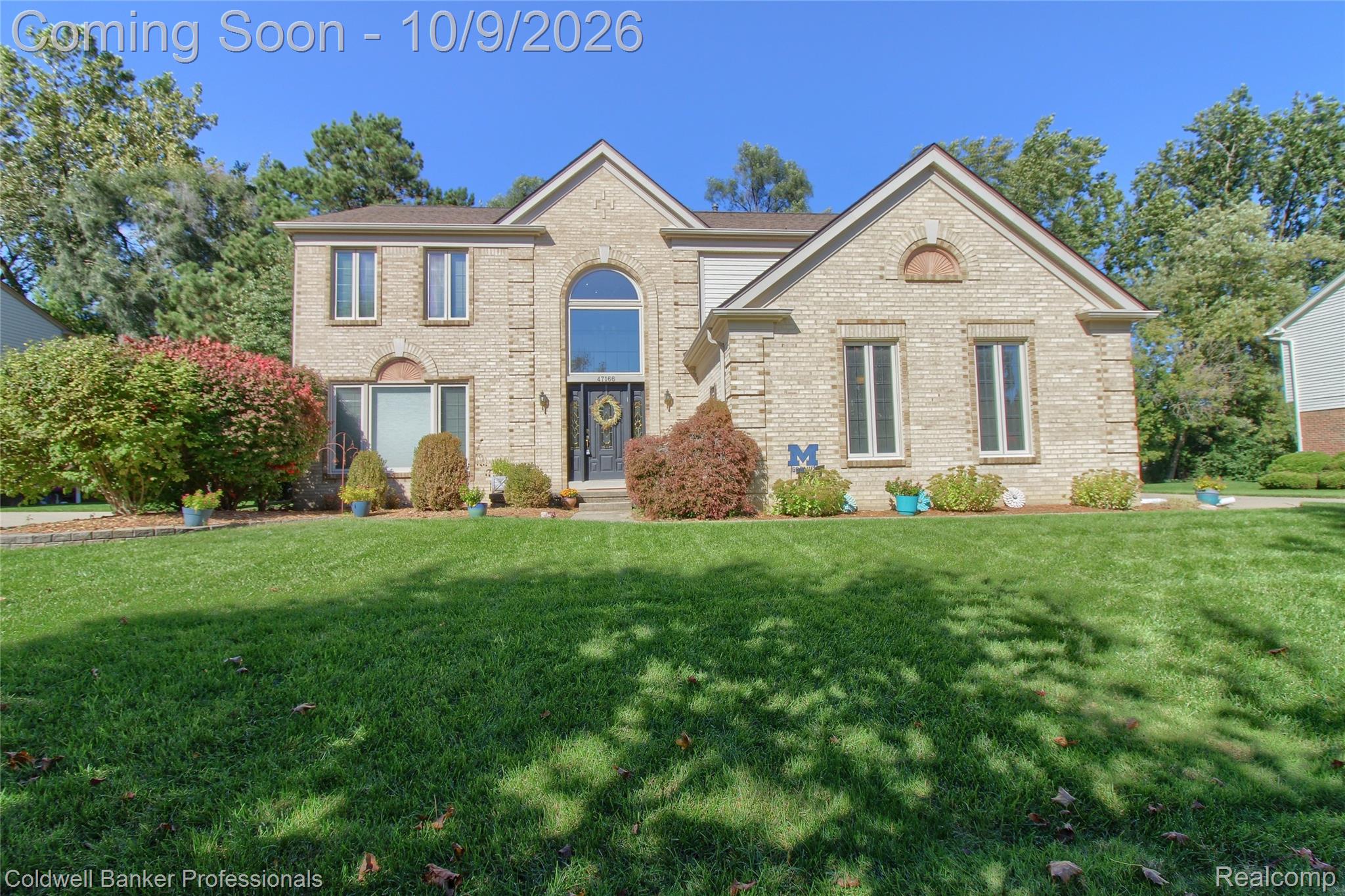 Glenhurst Dr, Canton, MI 48187