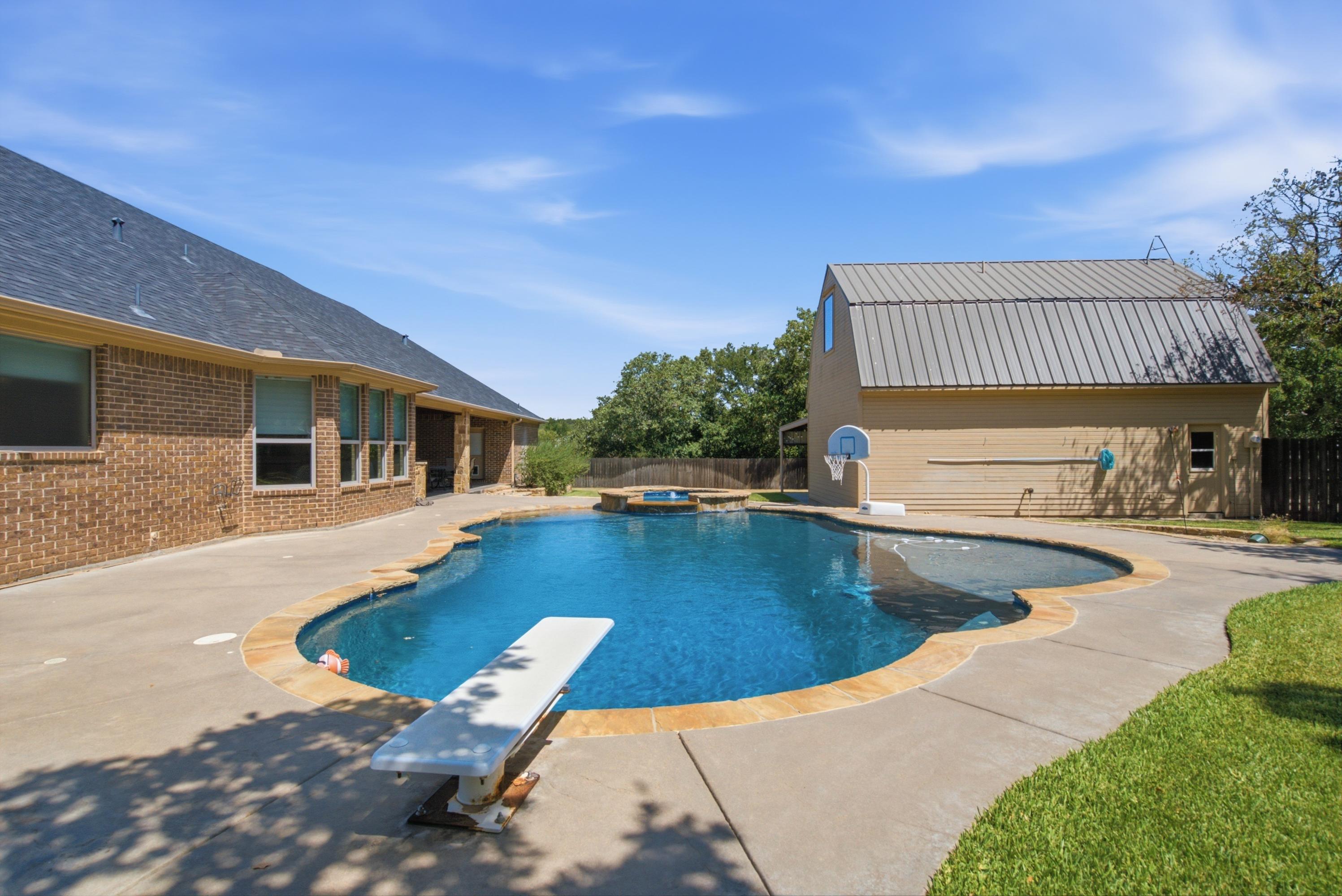  116 Timberview Drive, Graham, TX, 76450 - 物件實景