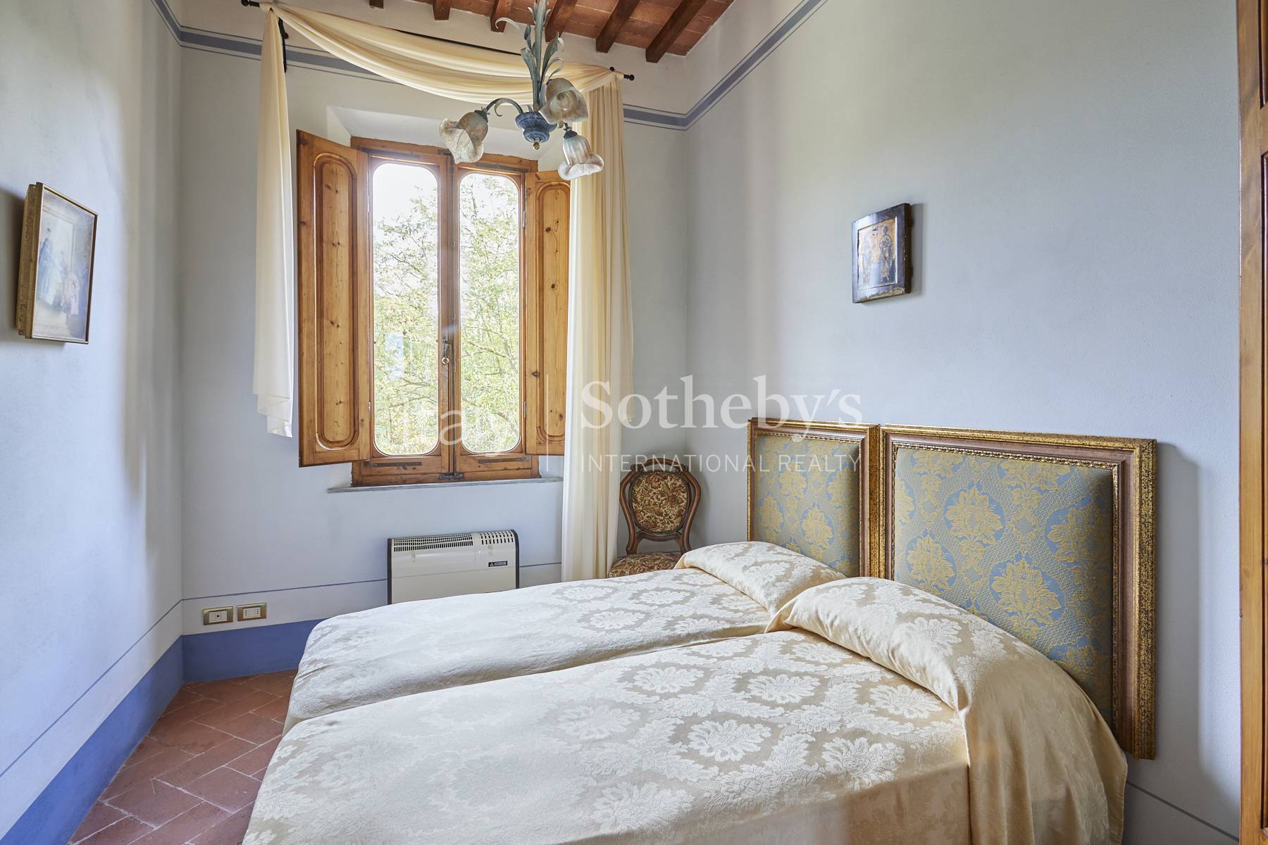  Charming villa with a private lake in Montepulciano - 物件實景